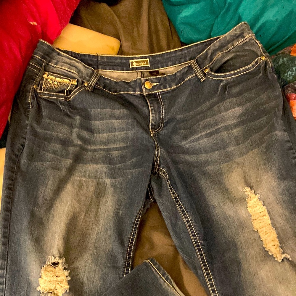 Soundgirl Fleur De Lis back pocket jeans size 24